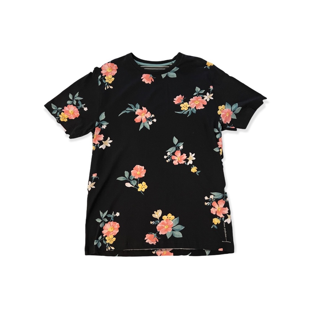 Black NWT Floral Denim & Flower T-Shirt